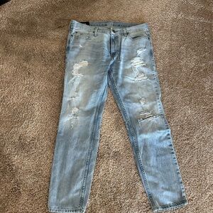Men's Distressed Blue Jeans